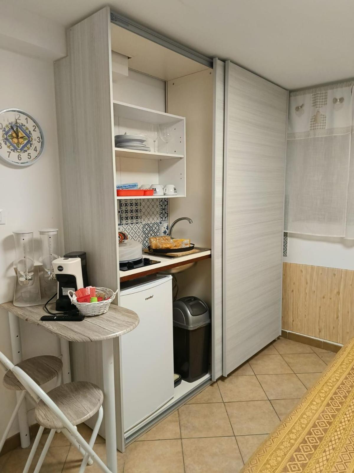 Sicily Guest House Palermo Phòng bức ảnh